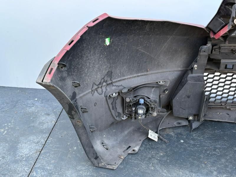 Bara fata completa cu proiectoare Dacia Sandero 2