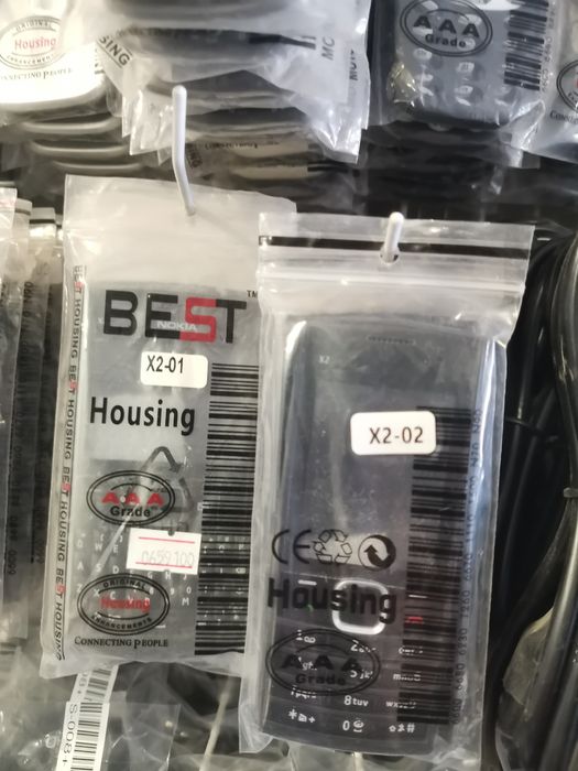 Телефон корпуслар сотилади