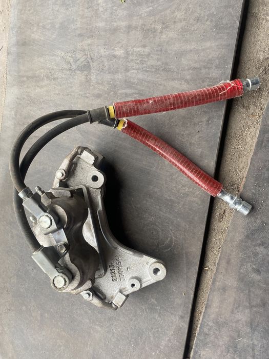 Запчасти на ниву 21213