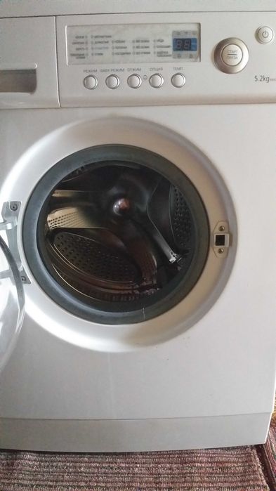 Стиральная машинка Samsung.