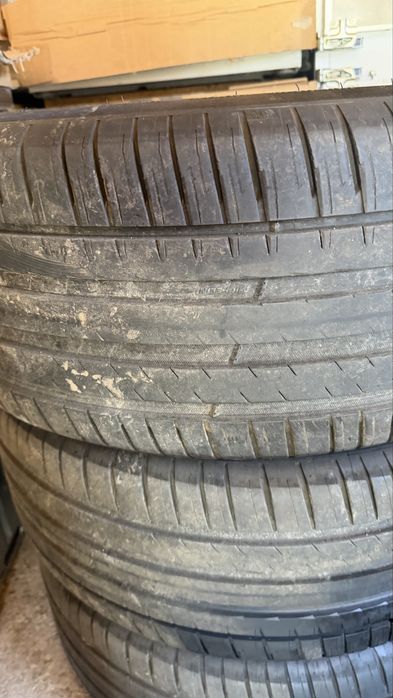 Anvelope vara michelin pilot sport suv 4  275/45/21