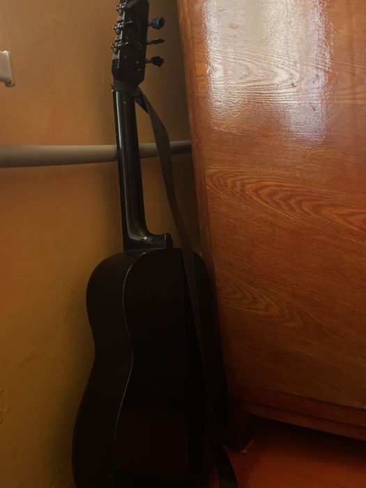 Гитараның жағдайы өте жақсы.