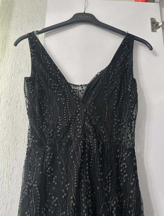 Черна официална рокля