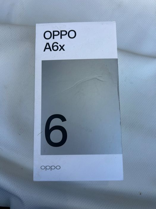 Продам телефон Oppo A6X