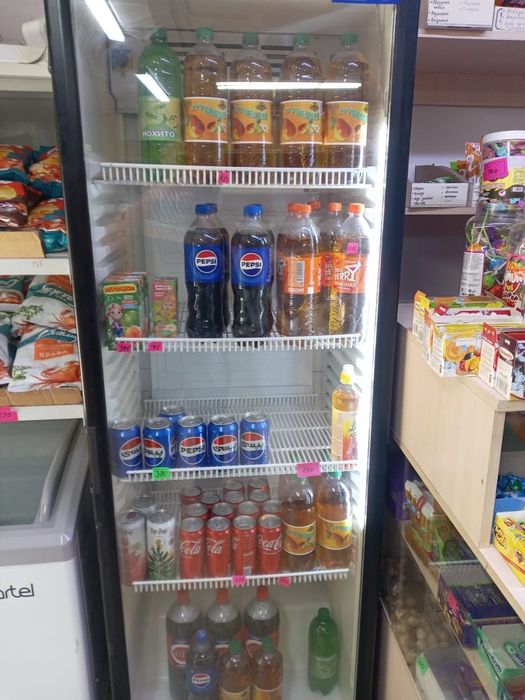 Срочно прадетса холодилник