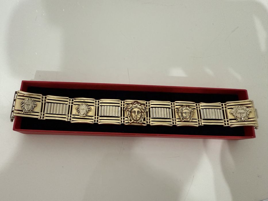 Bratara aur 14k versace