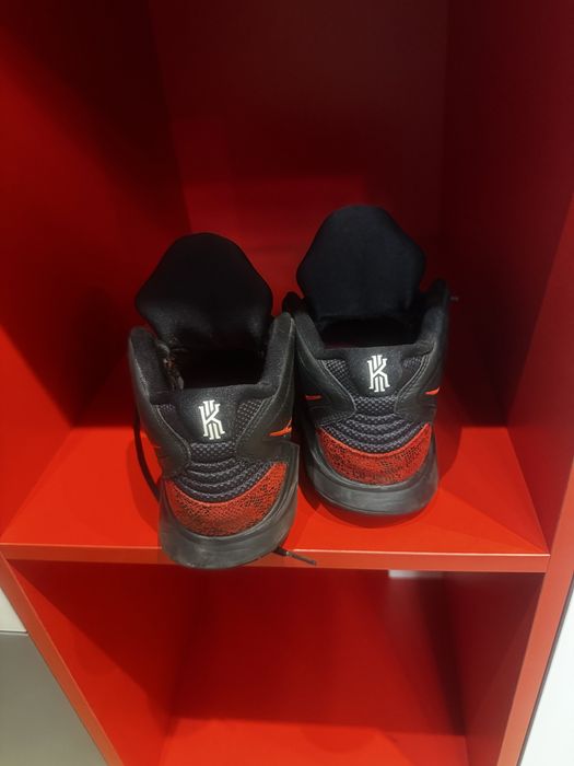Nike Kyrie infiniti EP
