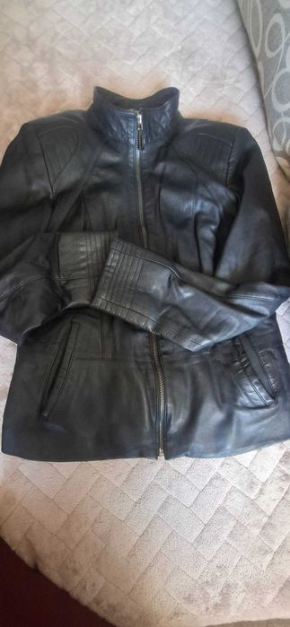 Дамско кожено яке