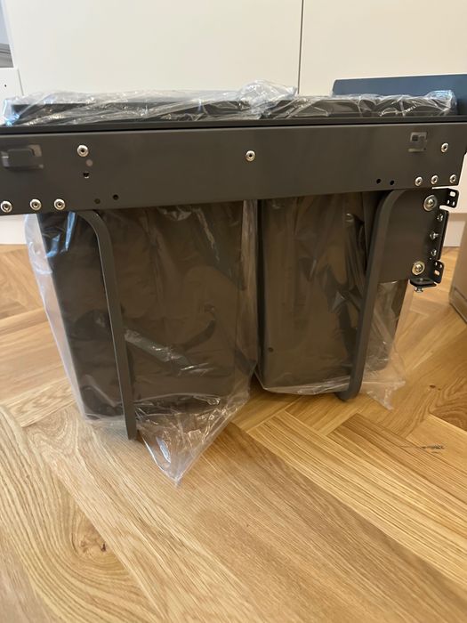 Кош за вграждане GTV 2х20л. Под мивка кухня