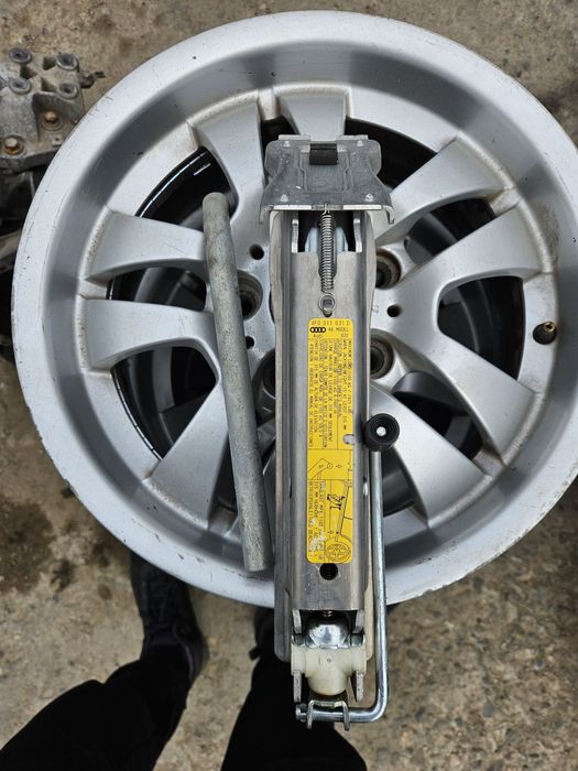 Крик с ключ за Audi A6 2008god