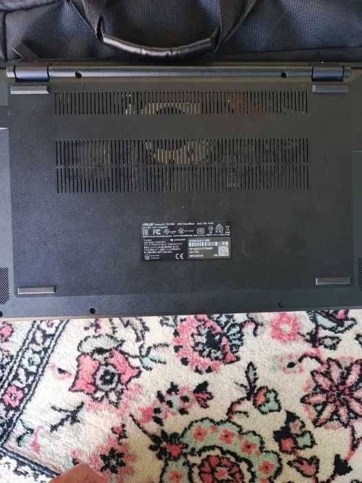 ASUS ExpertBook i5 / 8GB / SSD + 1TB HDD