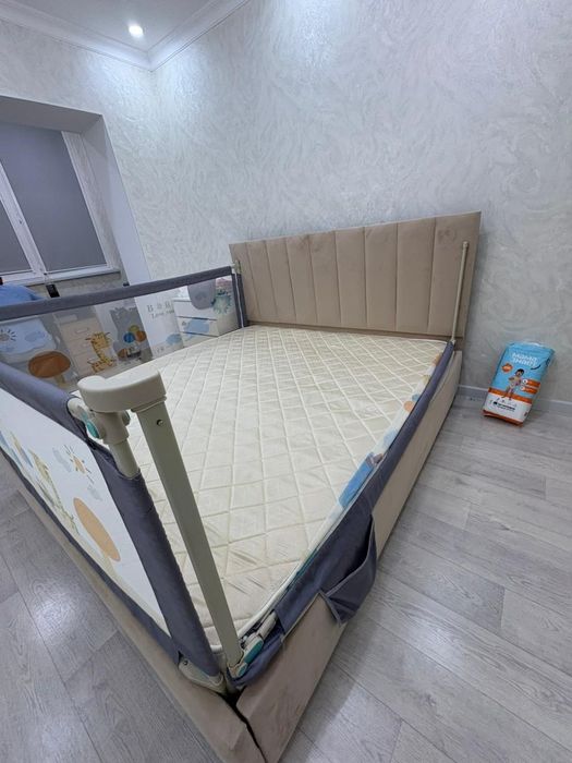 Продам кровать со шкафом