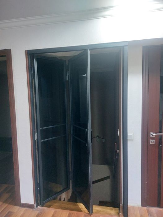 Стеклянная дверь/ Раздвижная стеклянная дверь