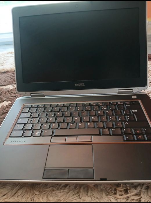 Laptop Dell pentru piese, defect