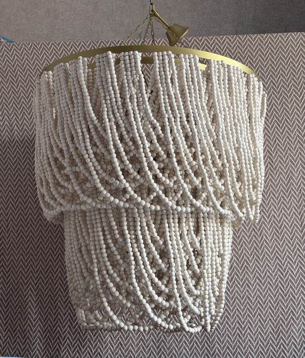 Люстры ручной работы из бус !