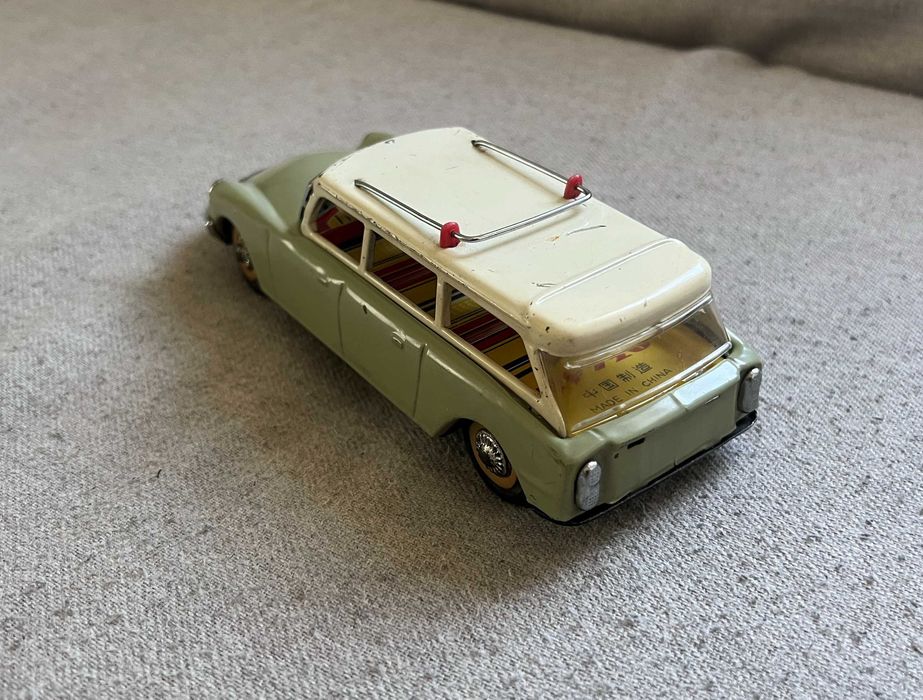 Masinuta de colectie din tabla MF-720 cu frictiune Citroen DS China