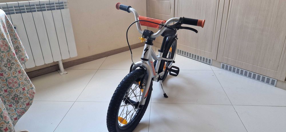 SPECIALIZED 16'' Детско колело