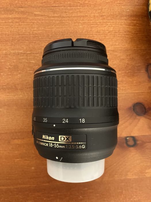 Nikon D3200 + обектив