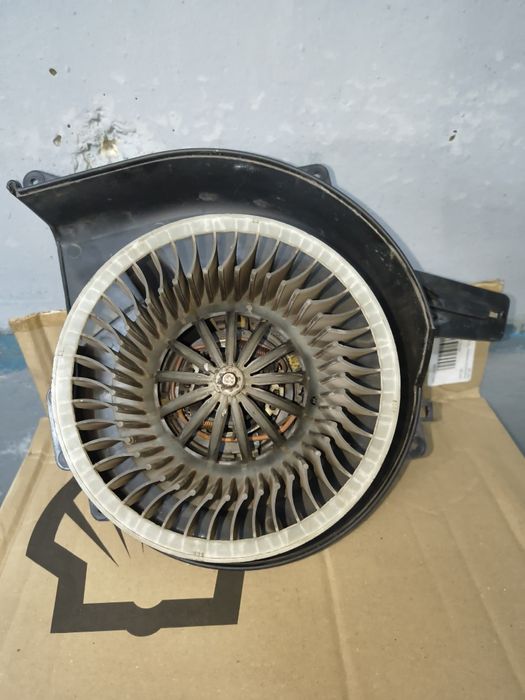 Моторчики печки отопителя салона