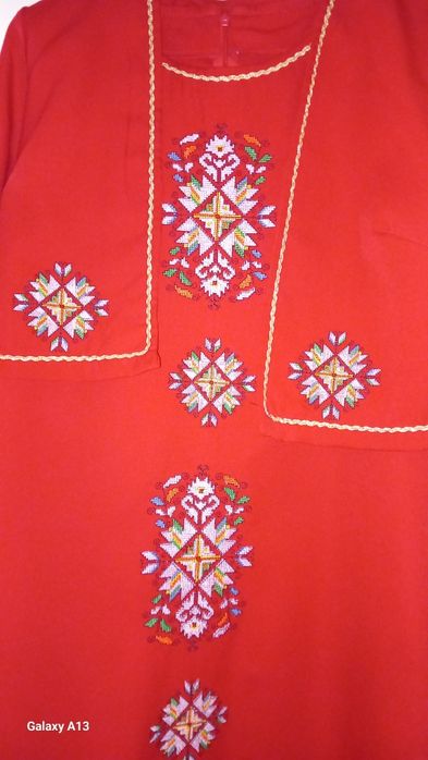 Продавам официални битови рокли