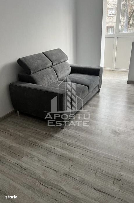 Apartament cu 3 camere de vanzare , etaj intermediar , Zona Dacia — fotografia 2