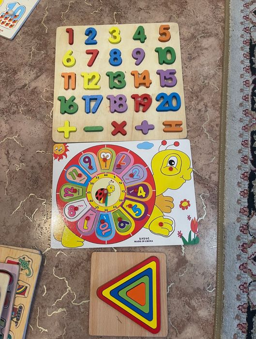 Развивающая игрушка