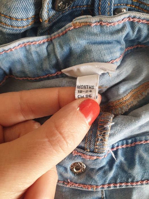 Set, fusta si pantaloni denim.