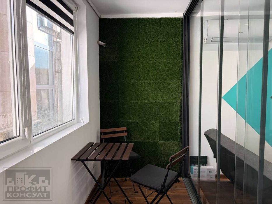 Дава се под наем Офис в Велико Търново, Център - 51 кв.м за 548.25 € - Снимка #9