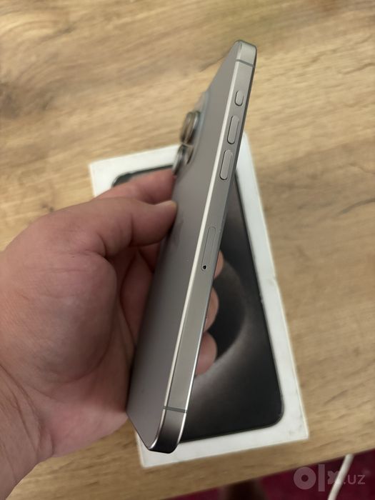 Iphone 15 pro max natural titanium ideal