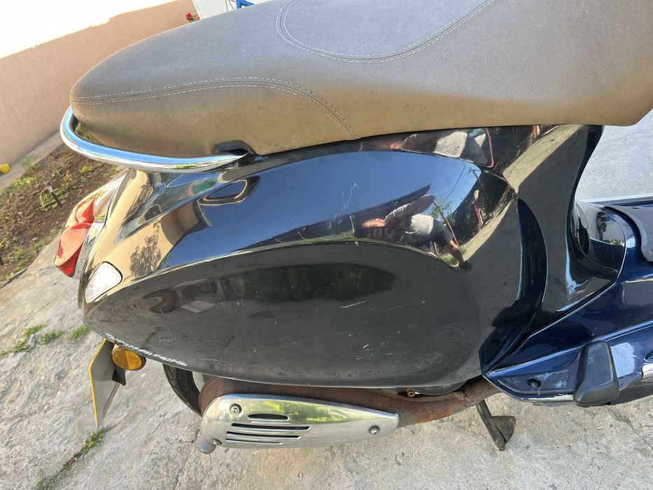 Scoter vespa primavera 50