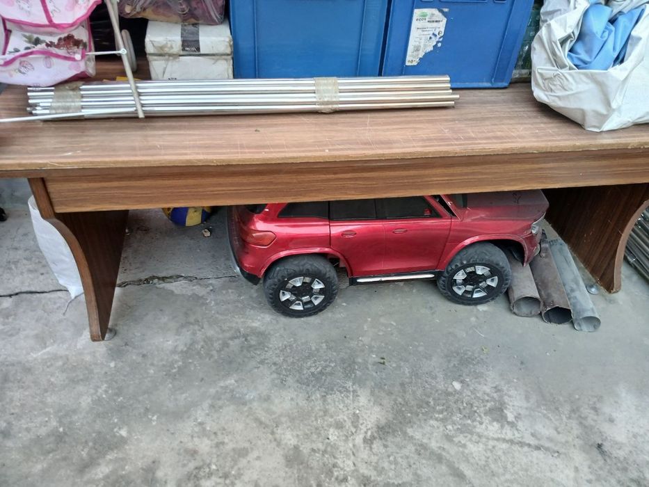 Всё срочно продаётся, отдельно!