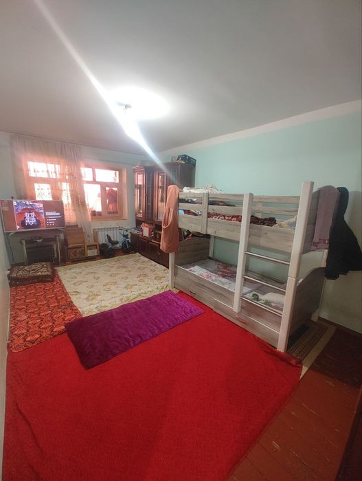 Срочна 3 хонали уй сотилади !!