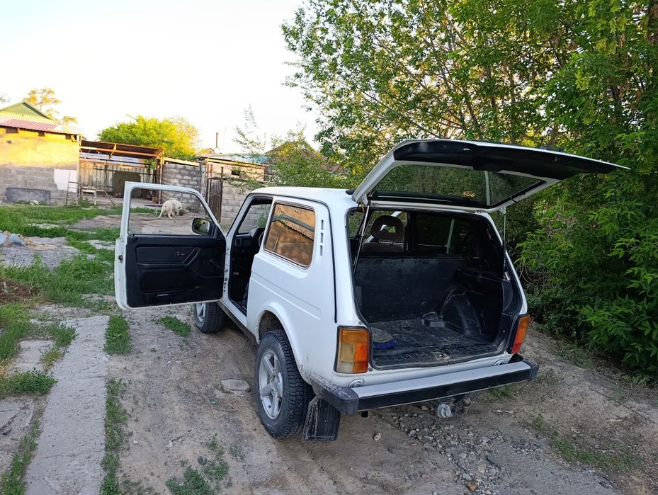 Продам Ниву 2012