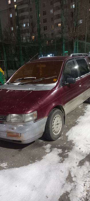 Продам Mitsubishi chariot
