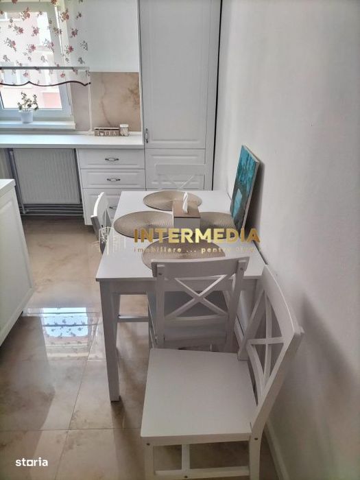 Apartament 3 camere 2 bai, parcare, CETATE mobilat si utilat complet
