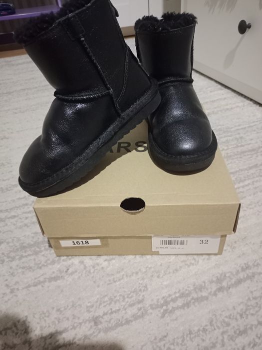 Продам детские угги