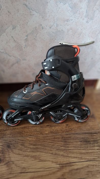 Vand role Oxelo noi pentru copii mărimea 35-38 (mărimea e reglabila)