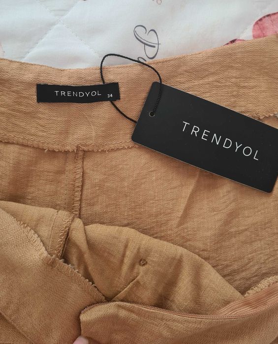 Дамски къси панталонки