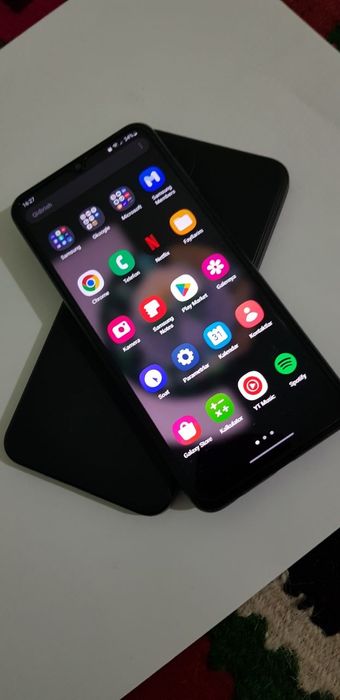 Samsung A 23 Yangi telifon