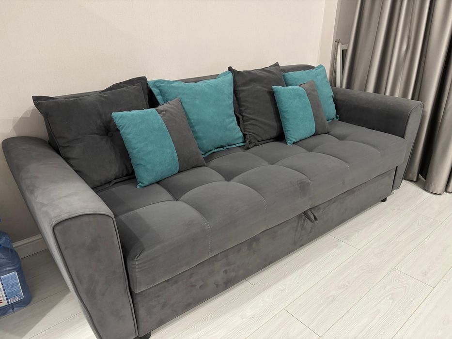 Продам диван срочно