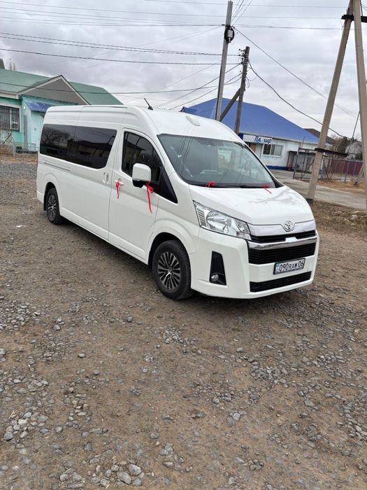 Аренда Toyota Hiace