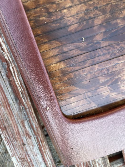 Червен заден подлакетник за Mercedes CLS W219