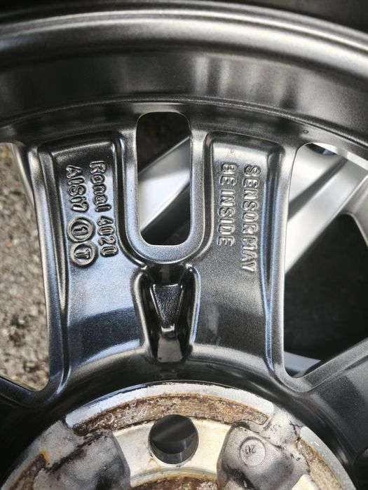 16" оригинални алуминиеви джанти за Ford.