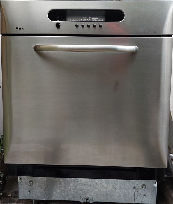 Съдомиялна машина