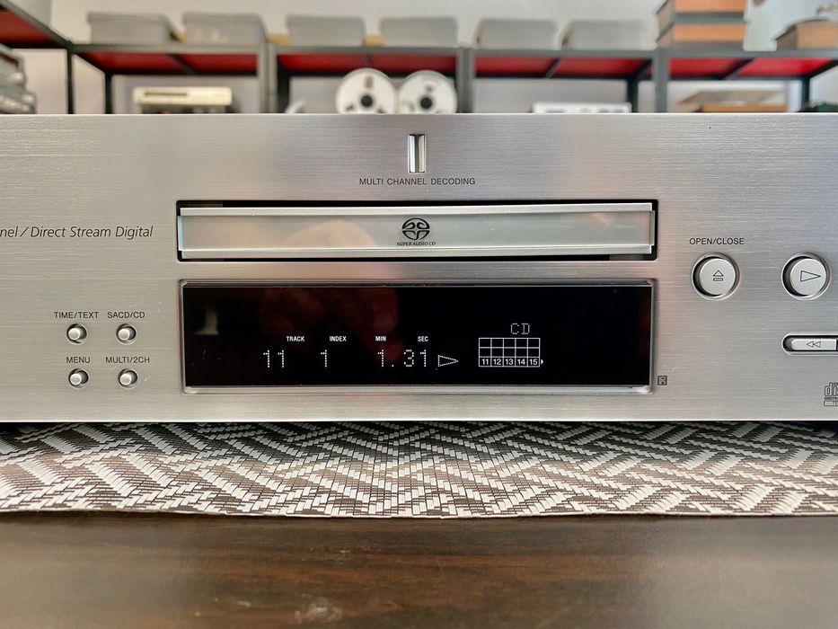 Super Audio CD плеър Sony