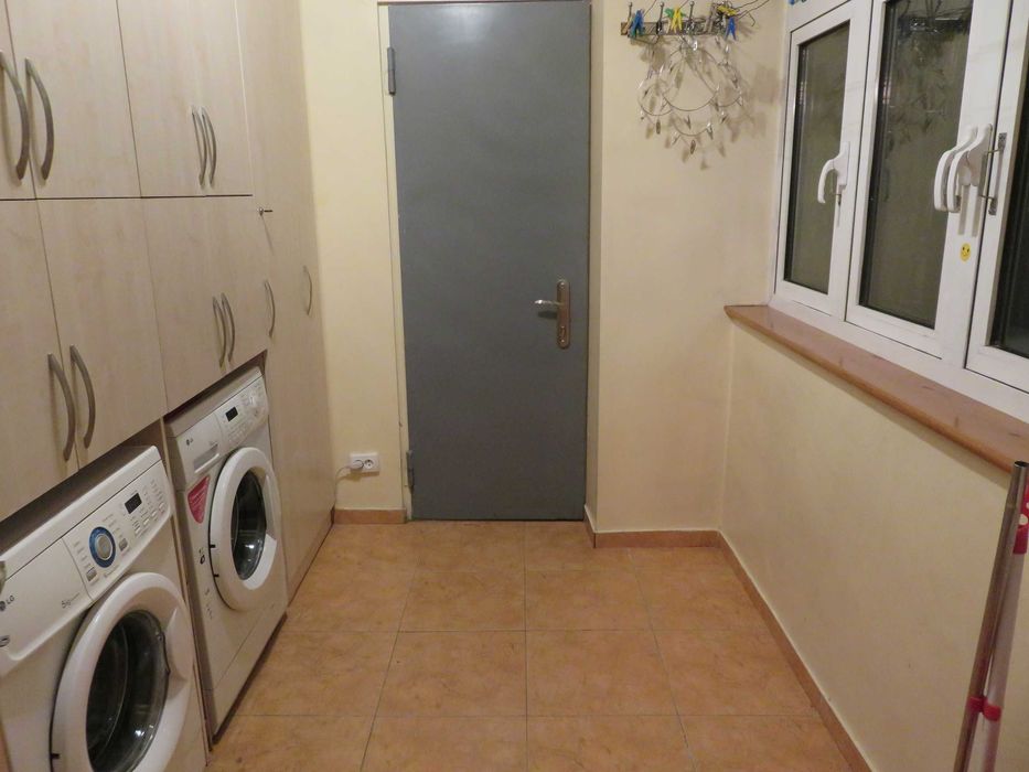 Rent Сдается в аренду 3 ком на м Ойбек, Гранд Мир (Россия) гостиница