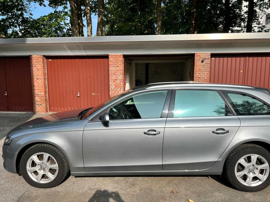 ауди а4 б8  2.0тди ксенон нави босе  кожа