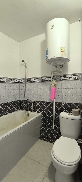 Бир хонали квартира сотилади теекстилькада