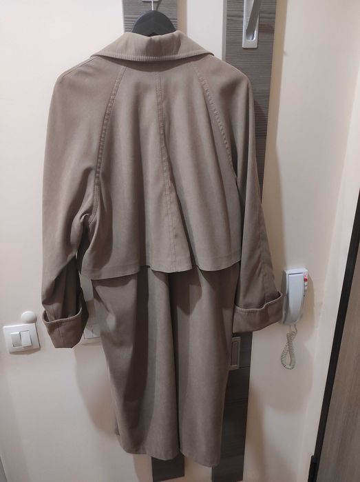 продавам дамски шлифер-промазка