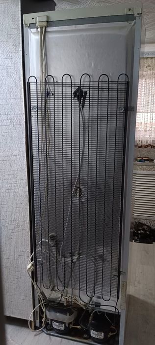 Продам холодильник Атлант!